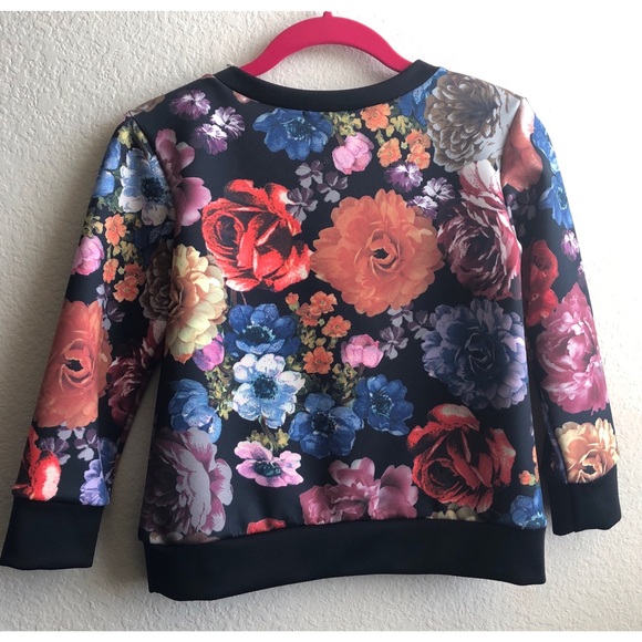Floral Crop Pullover Sweatshirt - Picture 2 of 3
